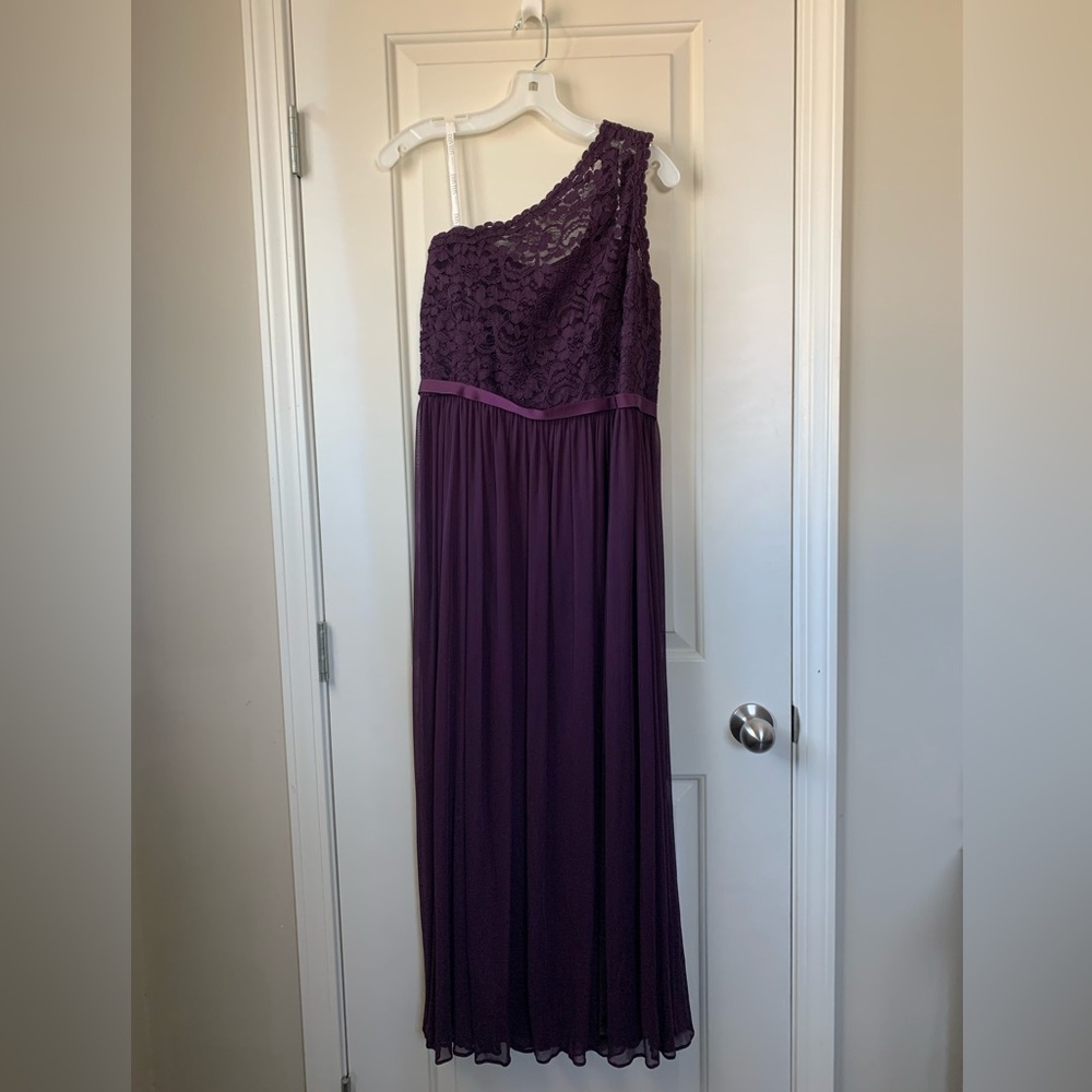 One-Shoulder Purple Lace Gown